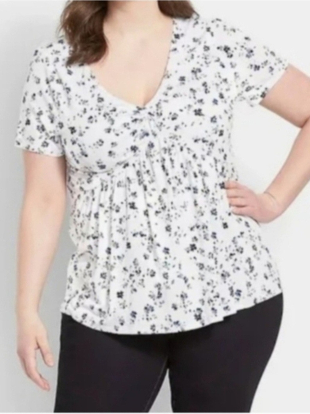 Lane Bryant White Floral V-Neck Babydoll Top